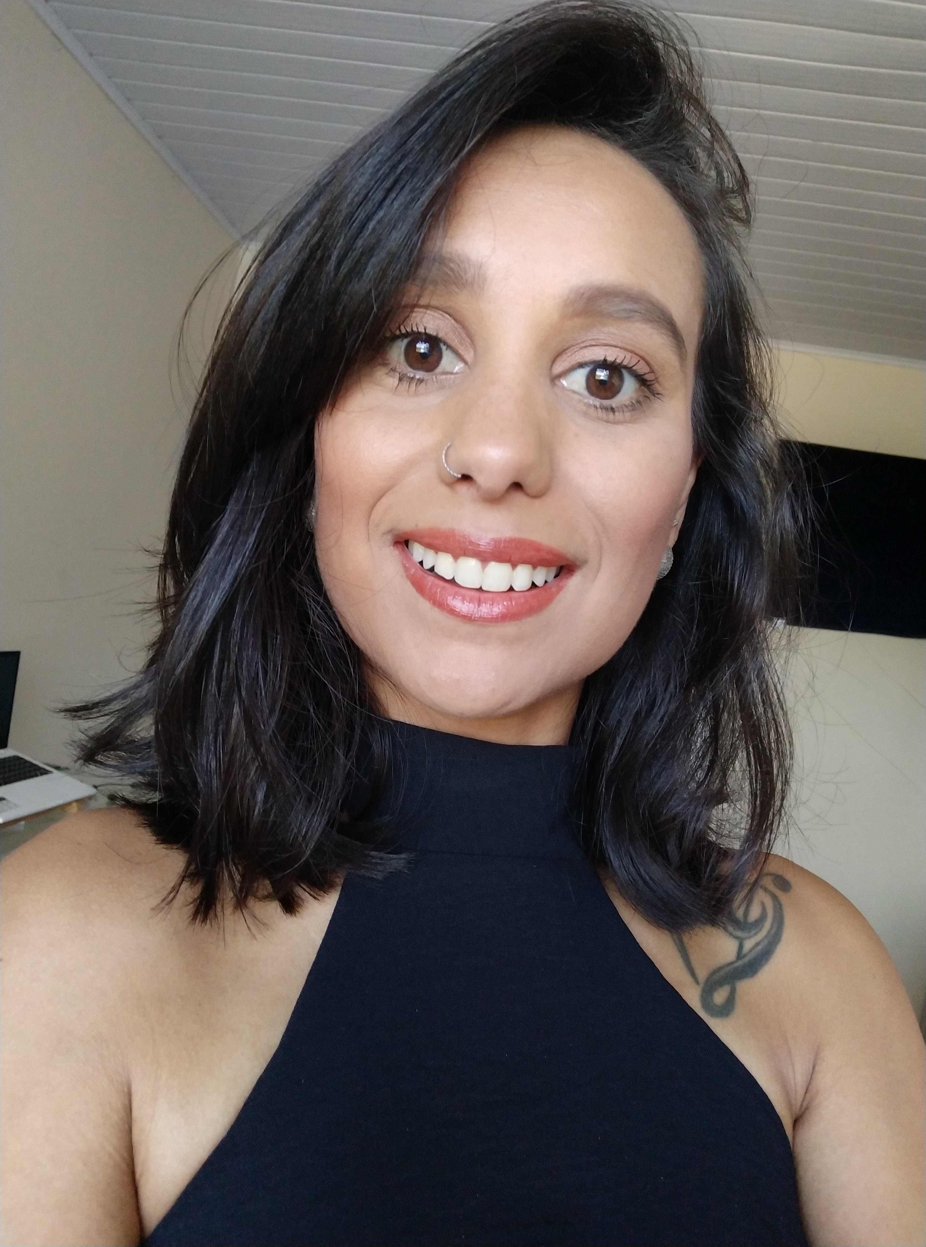 Dr. Mariana Ester