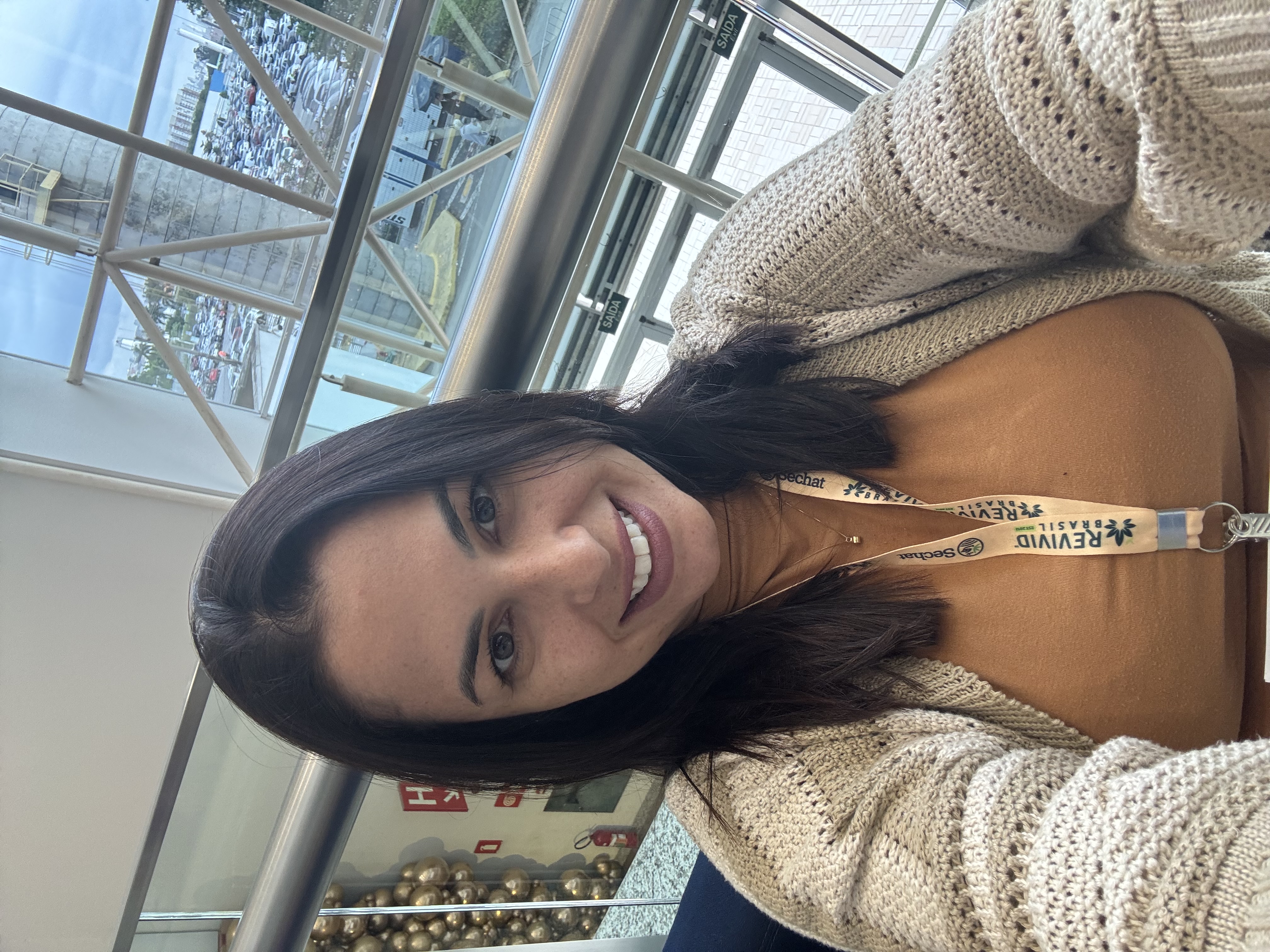 Dr. Priscilla de Melo Faria, Dentista