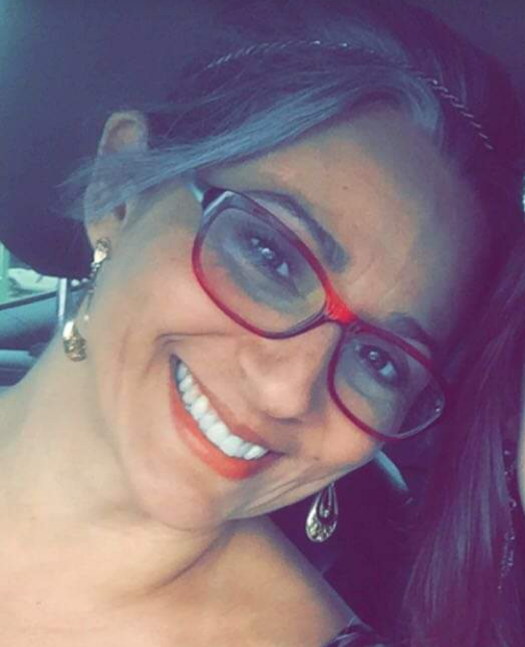 Dr. Patrícia Silveira Paiva, Dentista