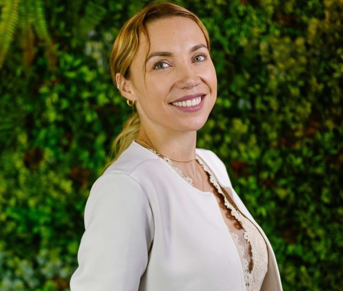 Dra. Amanda Medeiros, Clínico Geral