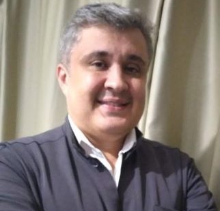 Dr. Oscar Anacleto Teixeira Junior, Dentista